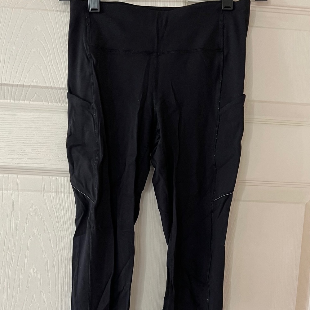 Black lulu lemon leggings size 4